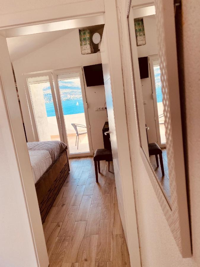 Apartment Elena Donji Okrug  Esterno foto